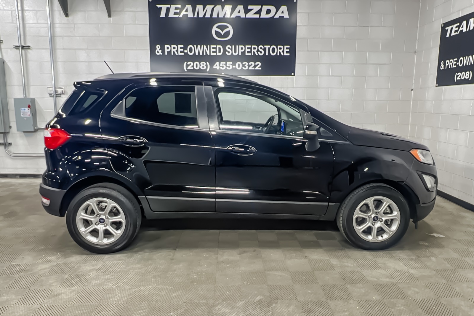 2021 Ford EcoSport SE photo 2