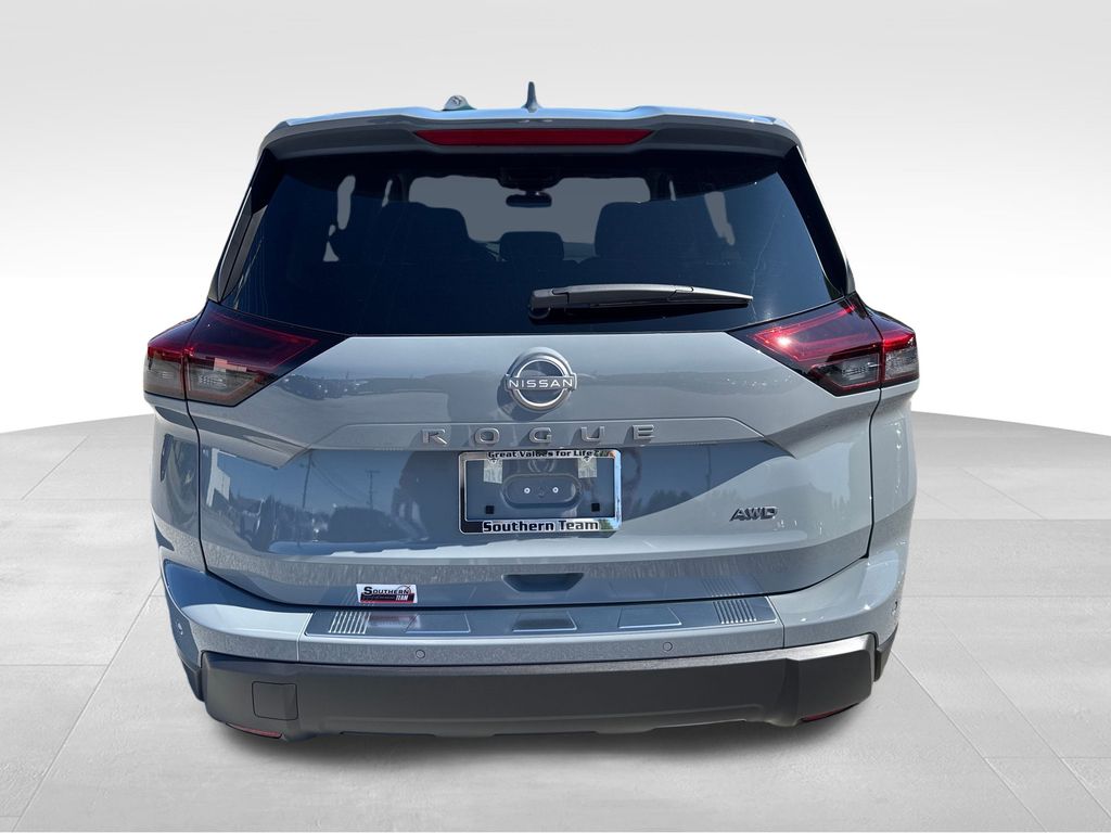 2026 Nissan Rogue SV photo 4
