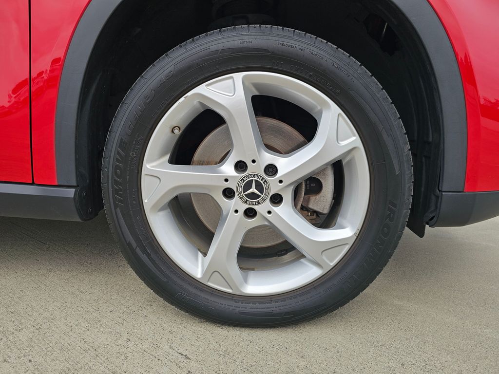 2020 Mercedes Benz GLA 250 4MATIC photo 8