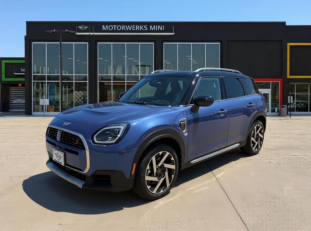2026 MINI Countryman S's photo