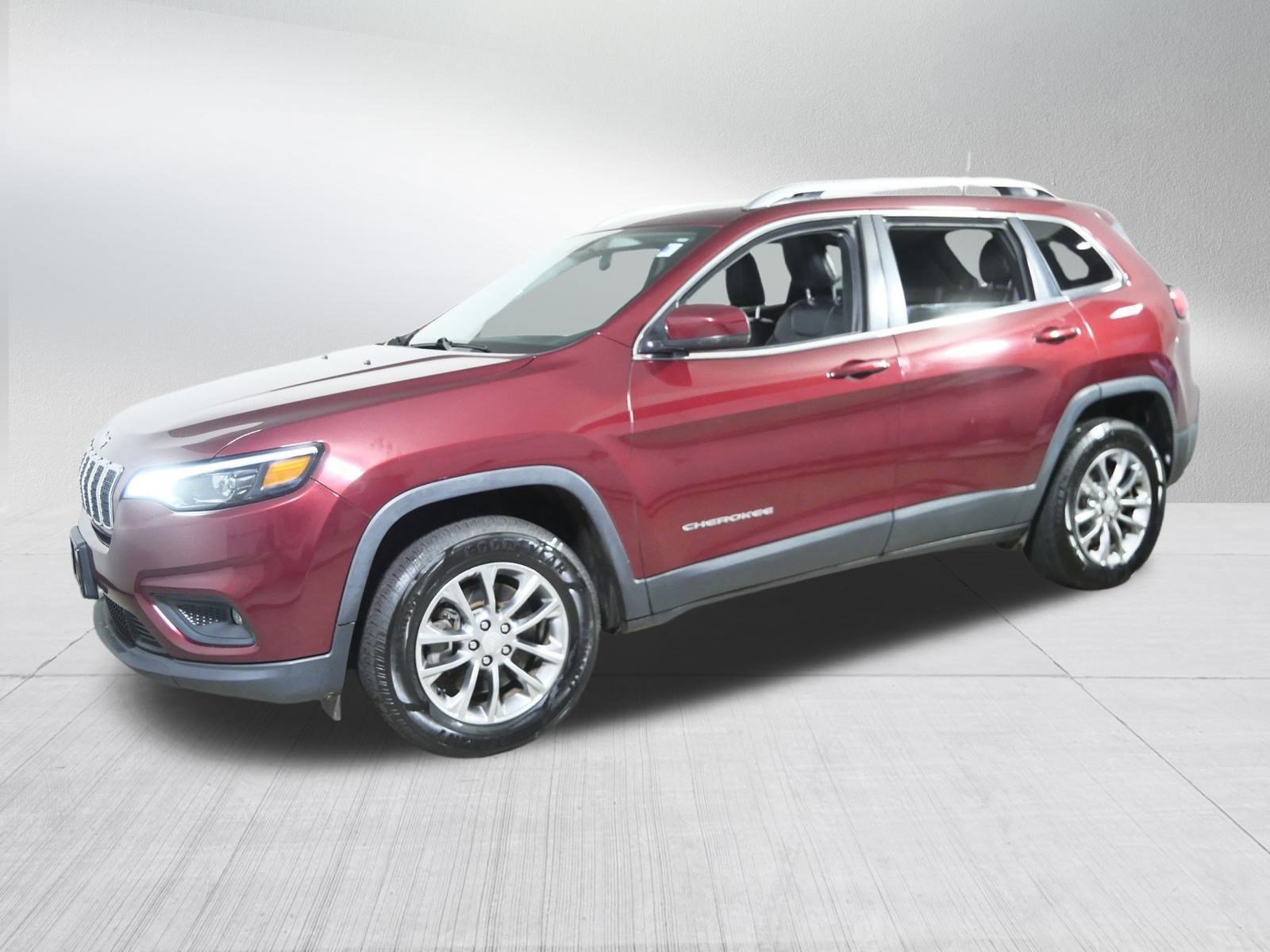 2019 Jeep Cherokee Latitude photo 3