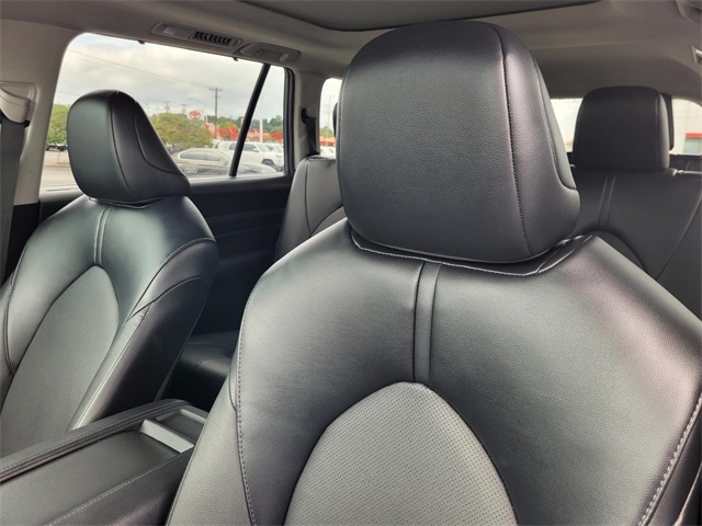 2024 Toyota Grand Highlander XLE photo 21