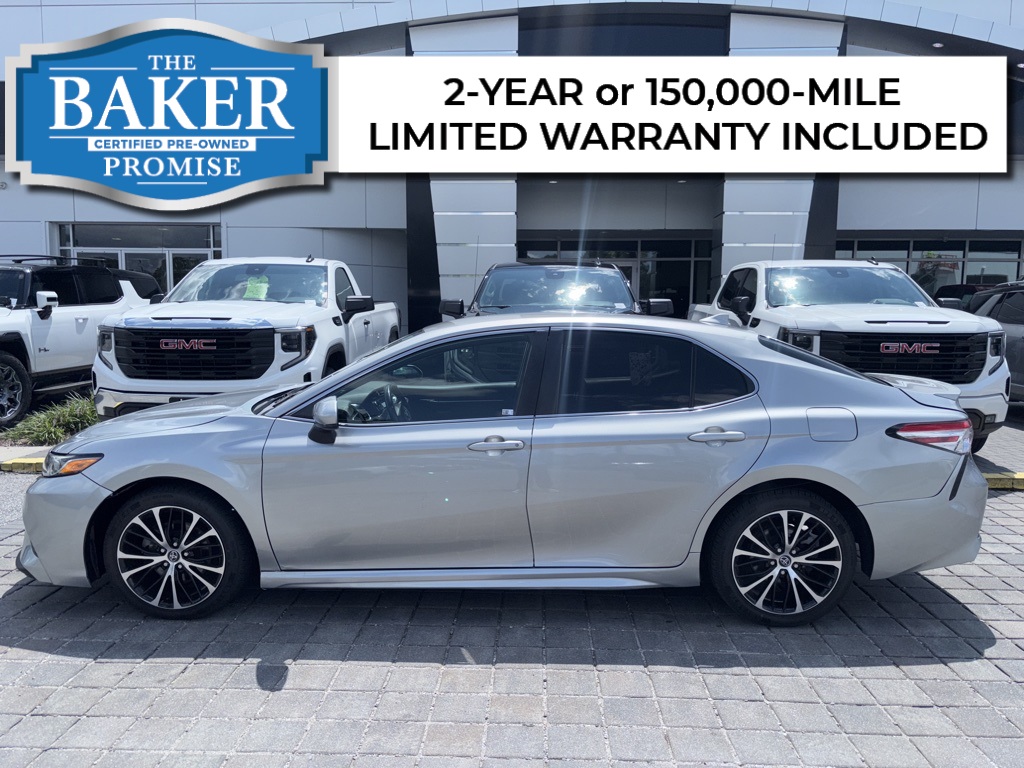 2020 Toyota Camry SE