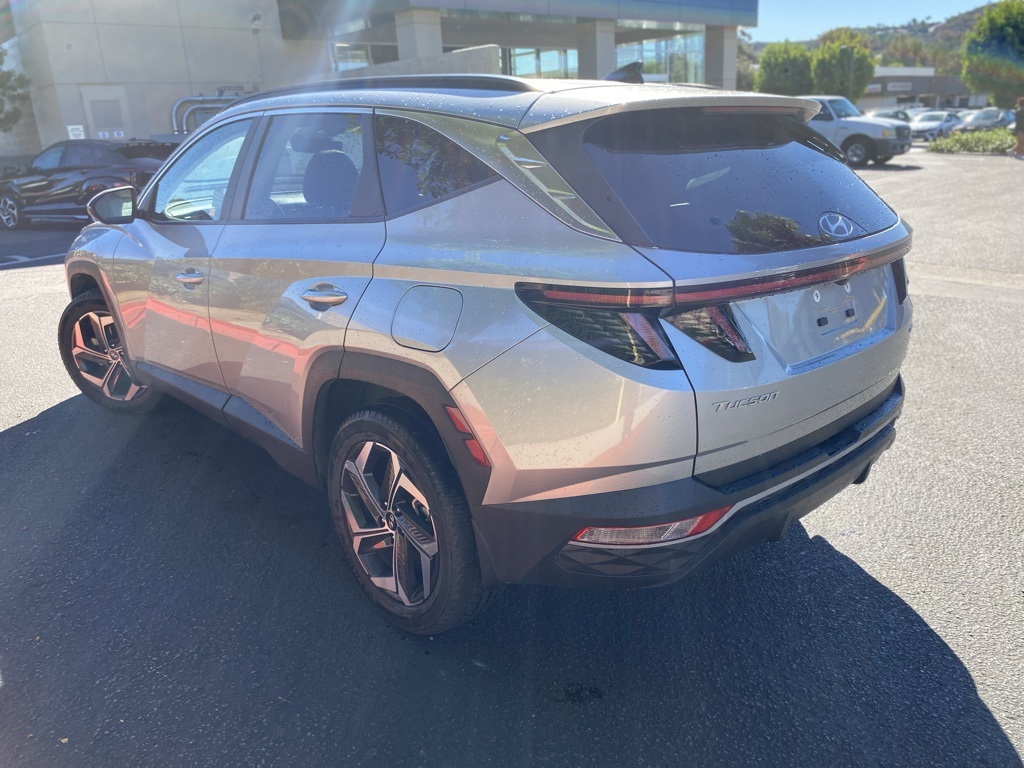 Used 2023 Silver Hyundai SEL image 3