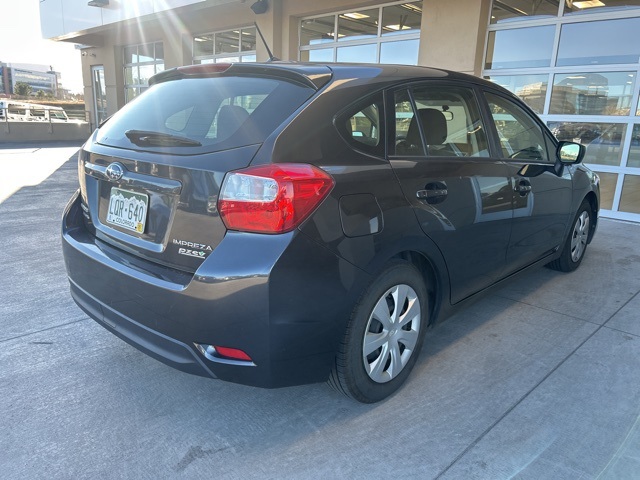 2016 Subaru Impreza 2.0i photo 3