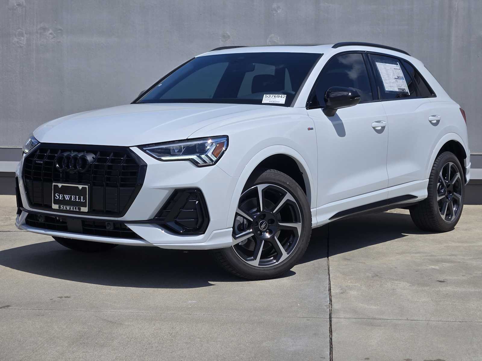 2025 Audi Q3 S line Premium Plus