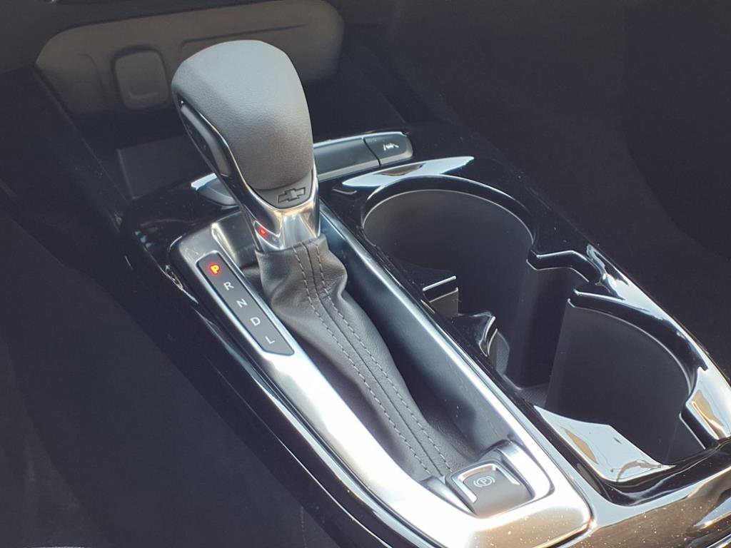 2025 Chevrolet Trax ACTIV photo 10