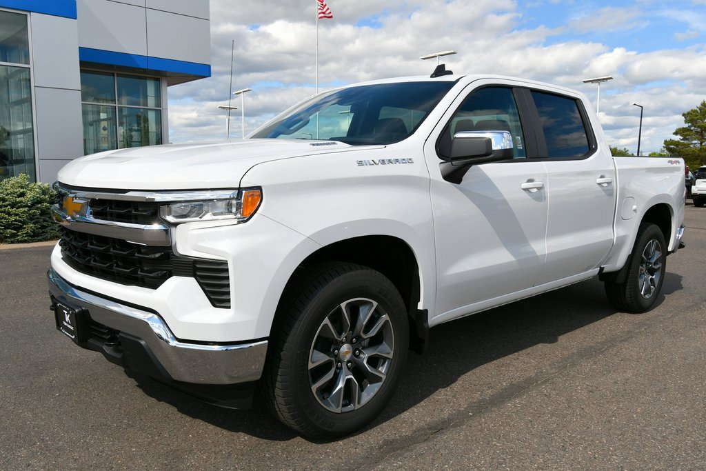 Used 2025 Chevrolet Silverado 1500 LT with VIN 1GCPKDEK6SZ286509 for sale in North Branch, Minnesota
