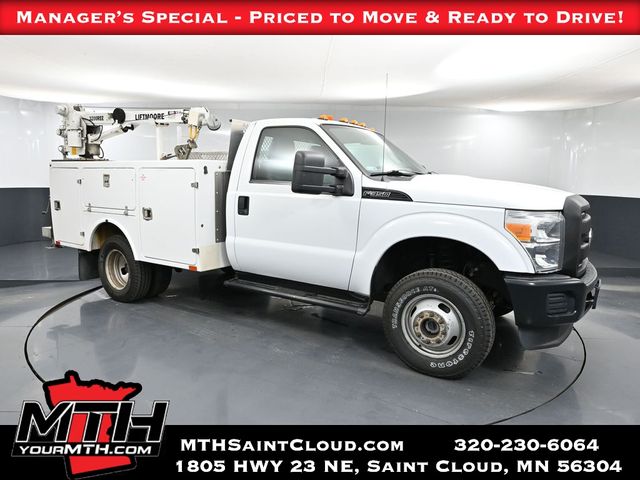 2011 Ford F-350 Super Duty Chassis Cab XL's photo