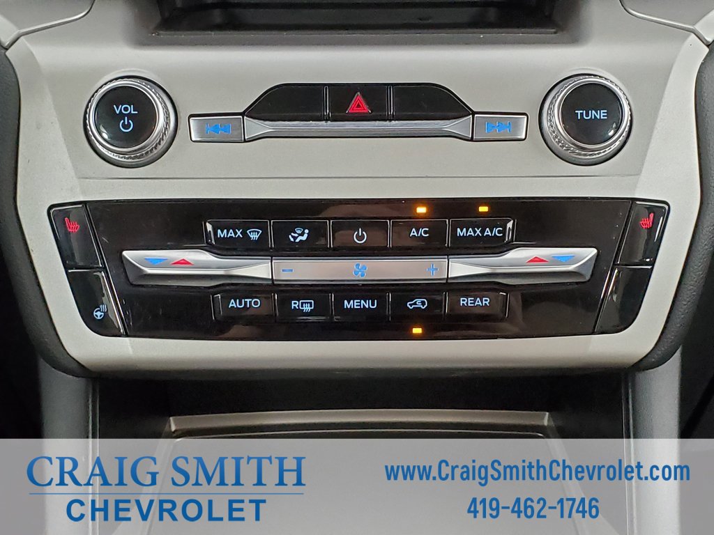 2022 Ford Explorer XLT photo 23