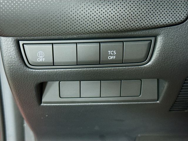 2025 Mazda CX-50 2.5 Select photo 10