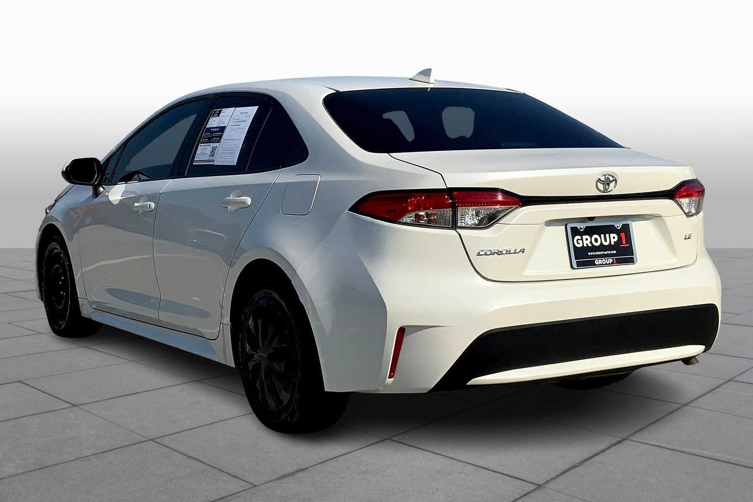 2020 Toyota Corolla LE photo 11
