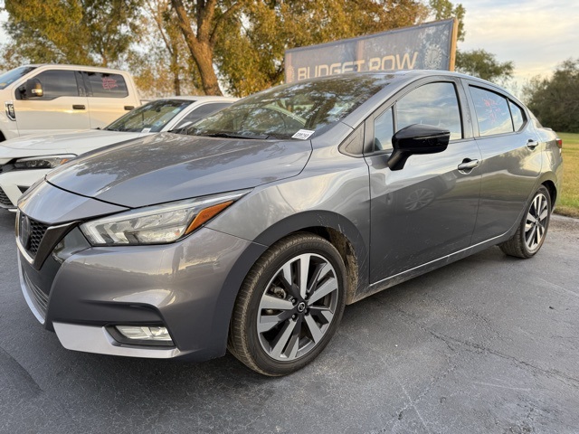 2020 Nissan Versa 1.6 SR photo 2