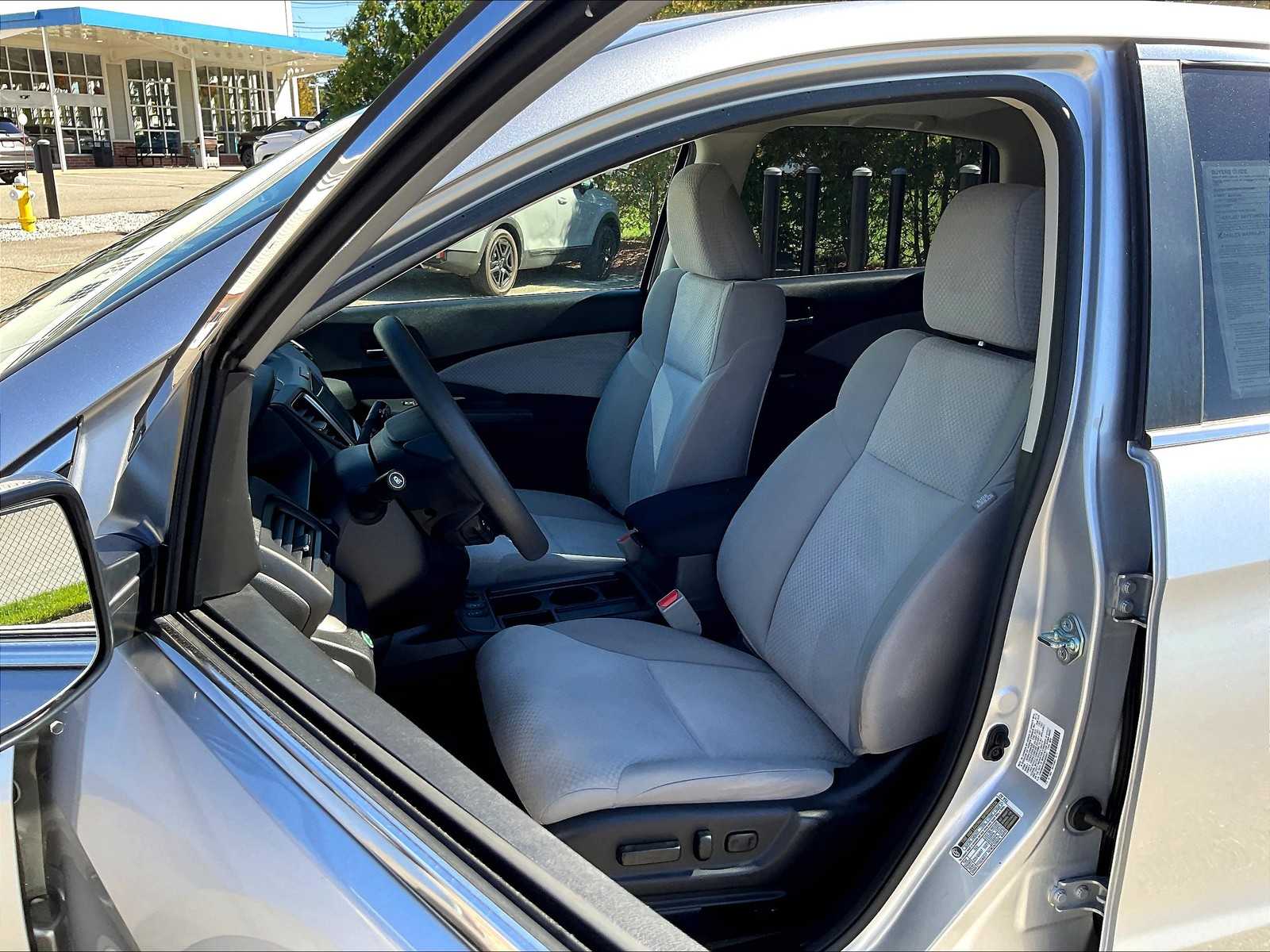 2016 Honda CR-V EX photo 16