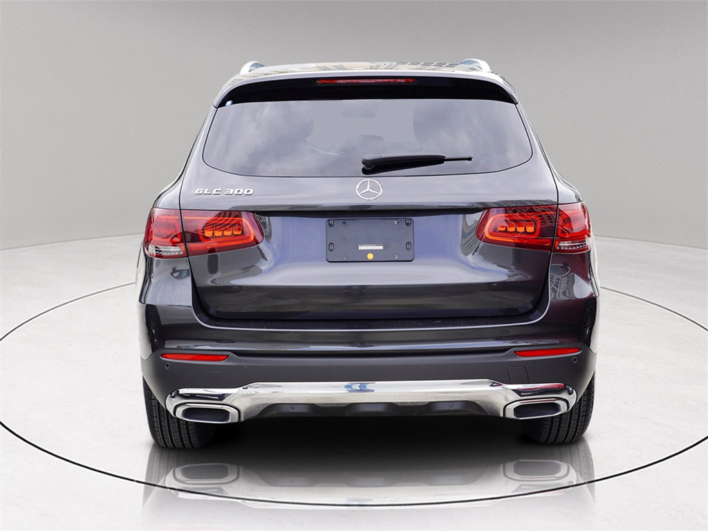 2022 Mercedes Benz GLC 300 photo 5