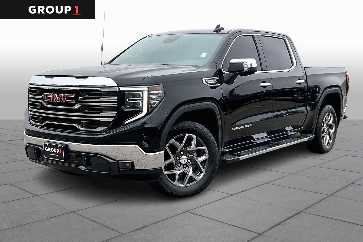 2023 GMC Sierra 1500 SLT's photo