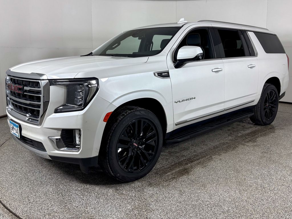 2021 GMC Yukon XL SLT's photo