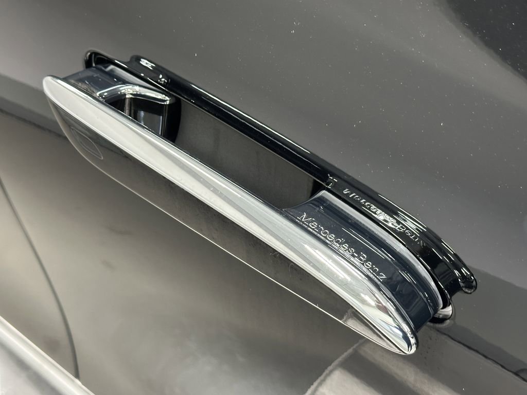 2026 Mercedes Benz E 450 4MATIC photo 15