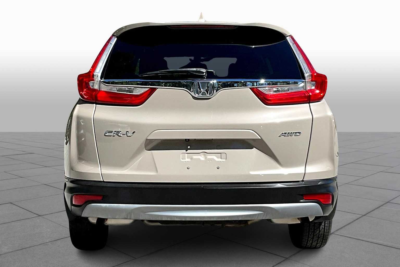 2017 Honda CR-V EX photo 4