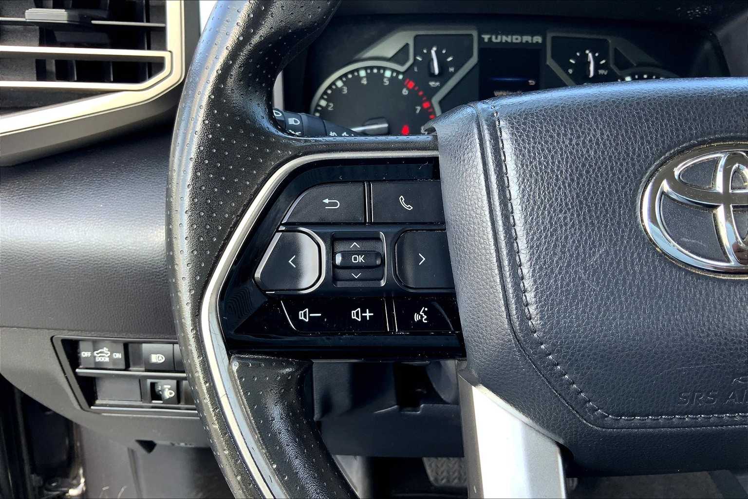 2023 Toyota Tundra SR5 CrewMax photo 22