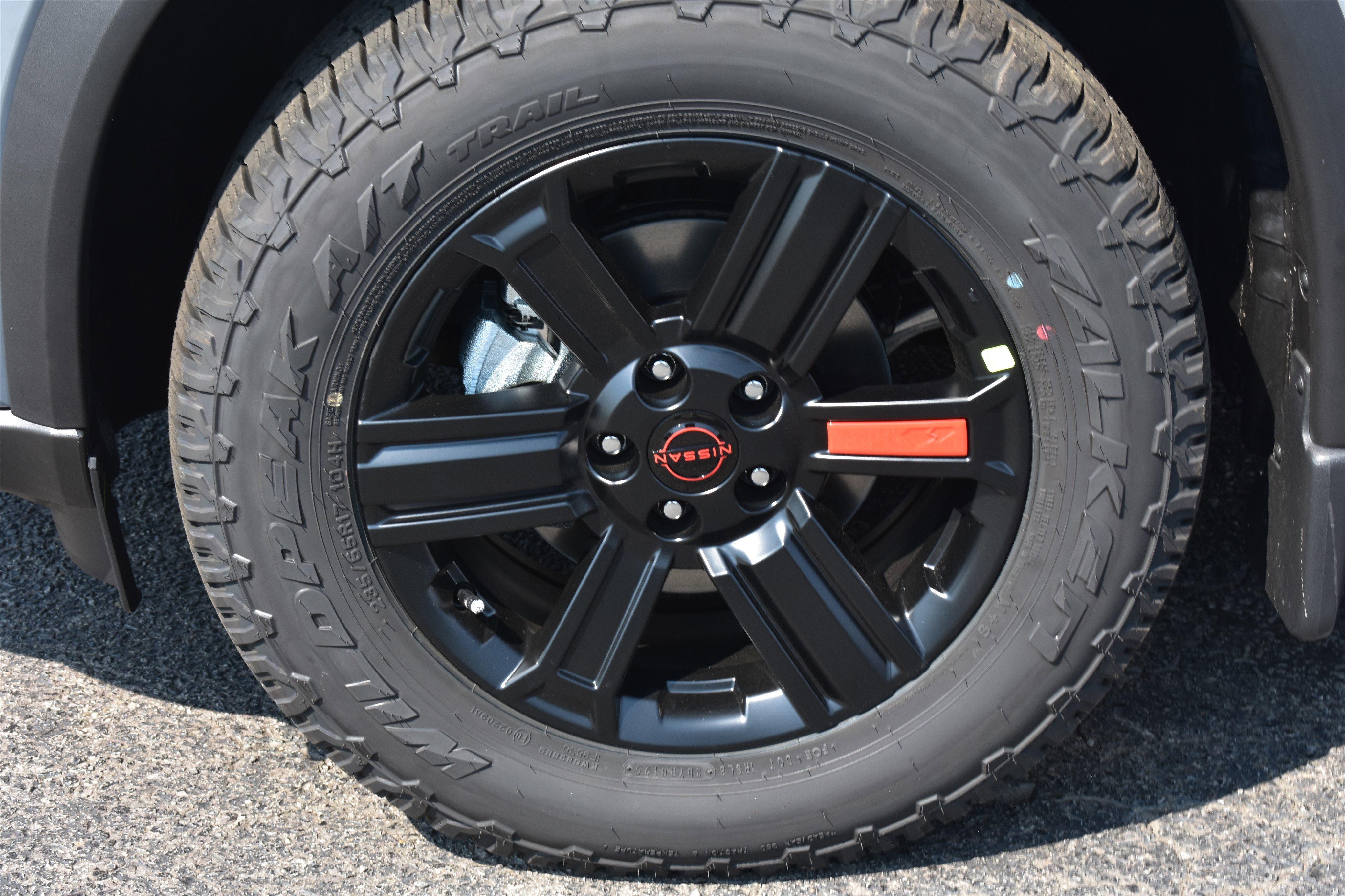 2026 Nissan Rogue SV photo 3