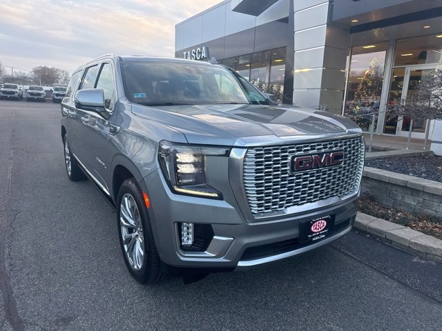 2024 GMC Yukon XL Denali's photo