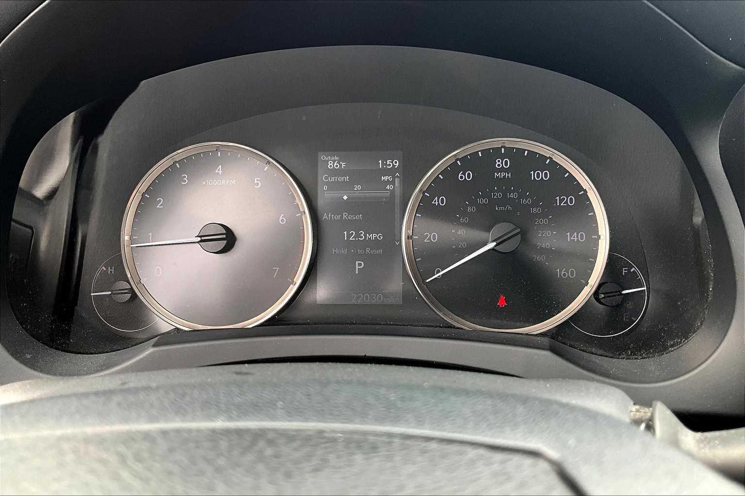 2020 Lexus IS 300 photo 25