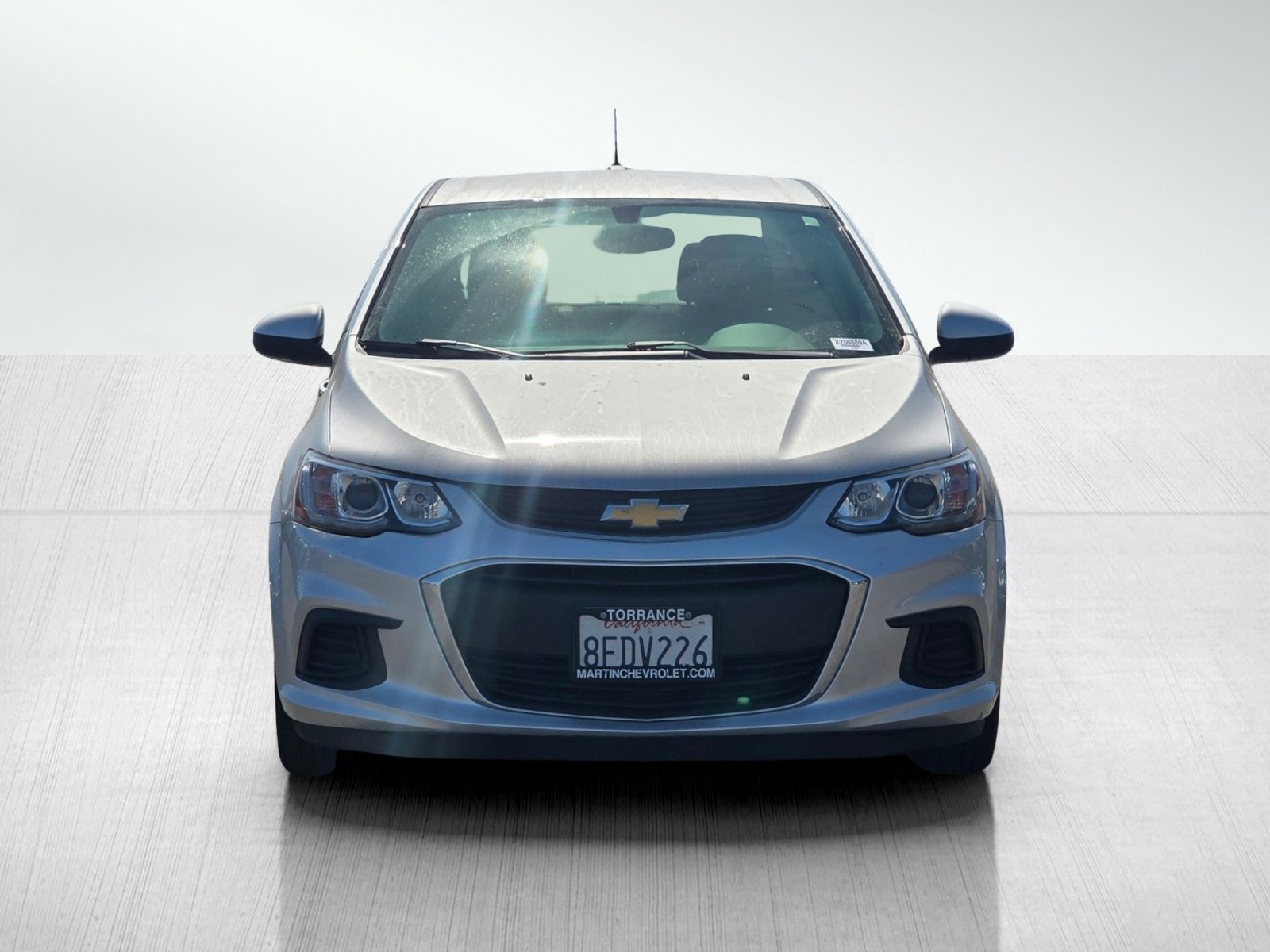 2018 Chevrolet Sonic LT photo 2