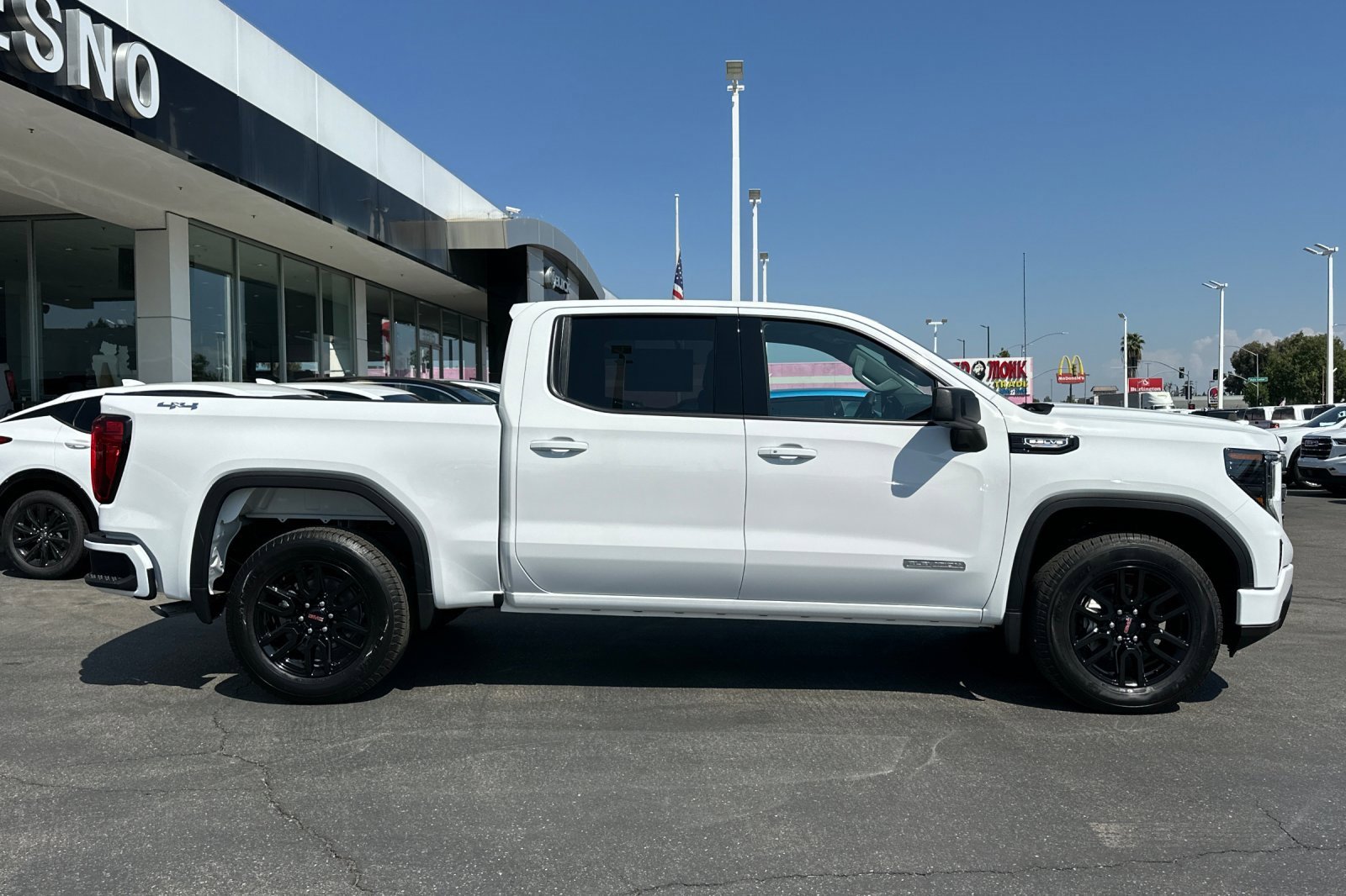 2026 Gmc Sierra Elevation photo 4