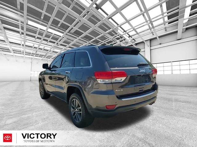 2017 Jeep Grand Cherokee Limited photo 4