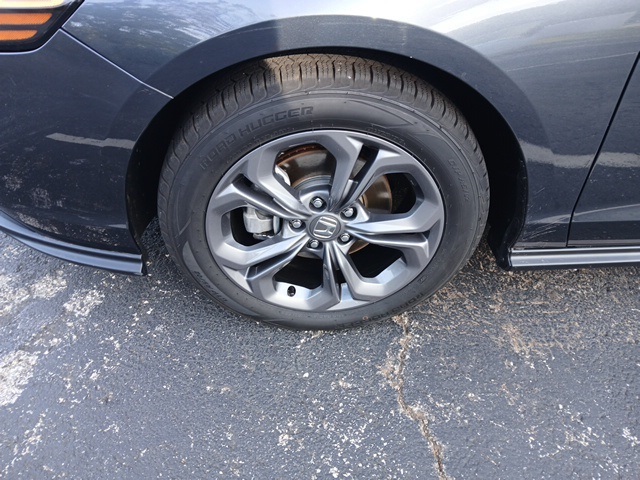 2023 Honda Accord EX photo 4