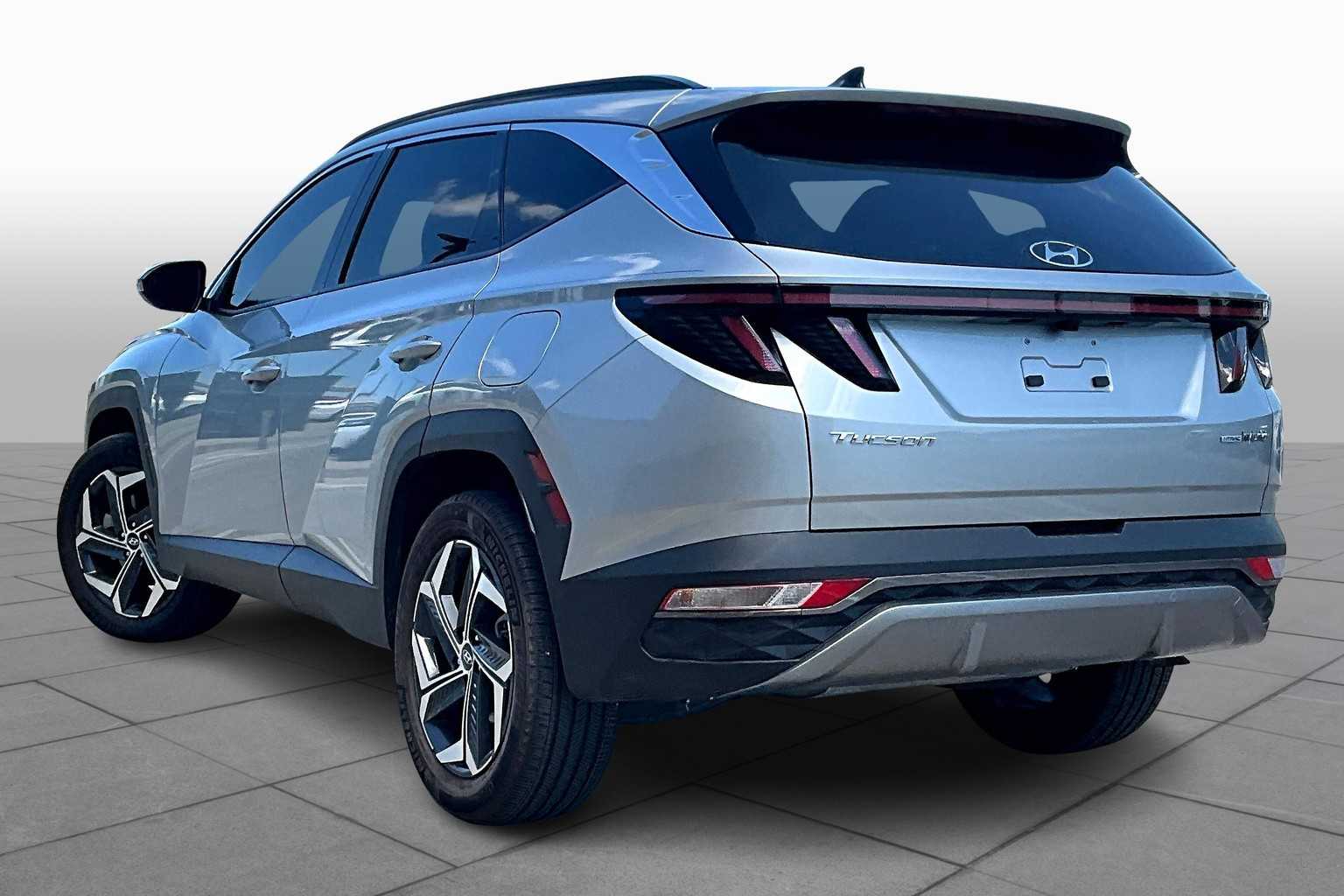 2024 Hyundai Tucson Hybrid Limited photo 9