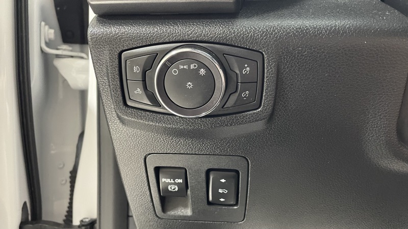 2020 Ford F-150 XLT photo 13