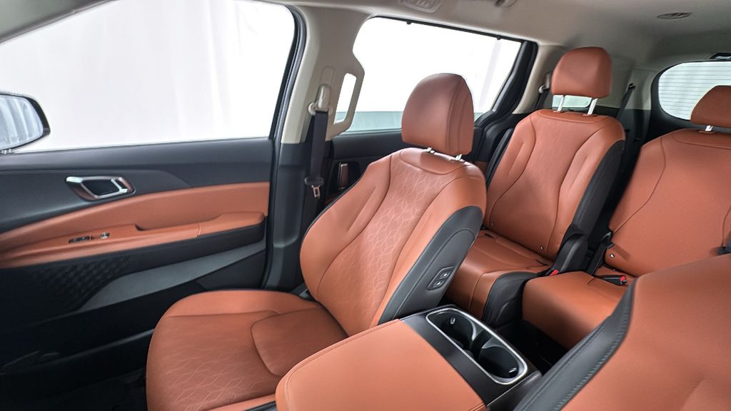 2026 Kia Carnival EX photo 12
