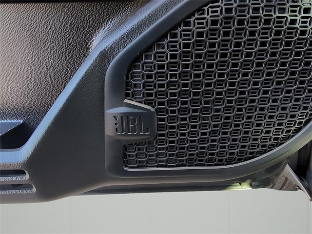 2024 Toyota Tacoma SR5 photo 17