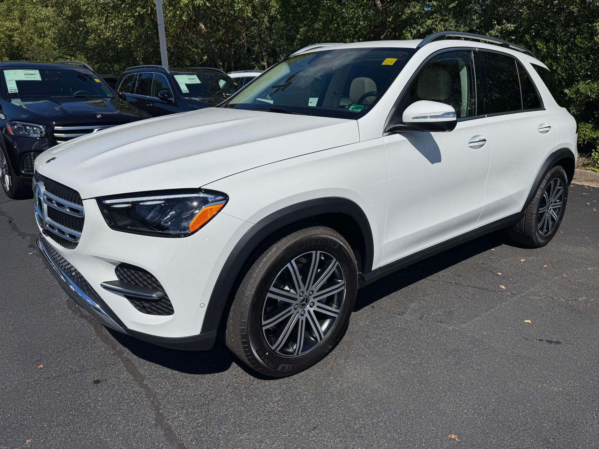 2026 Mercedes Benz GLE 350 4MATIC photo 3