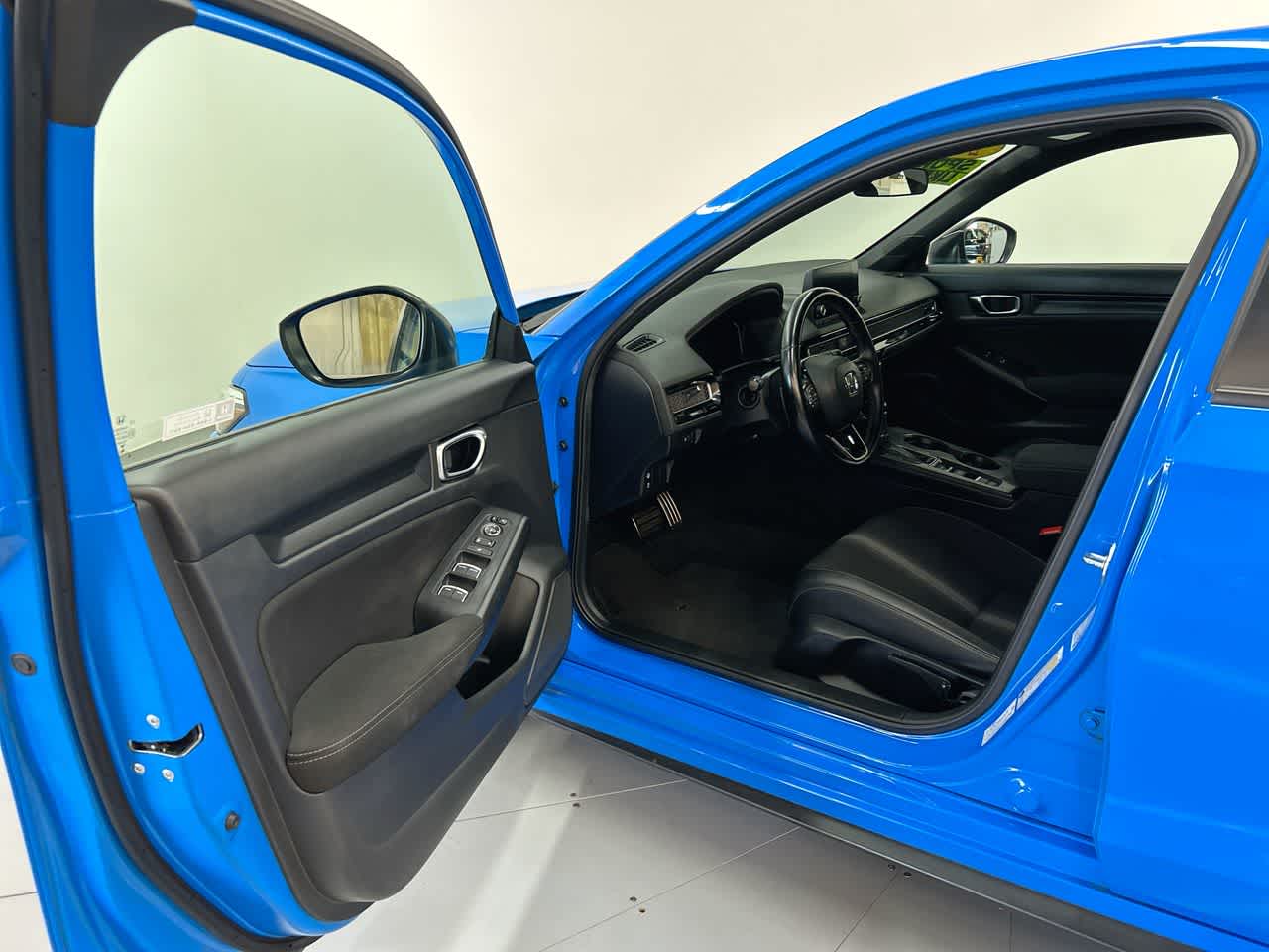 2022 Honda Civic Hatchback Sport photo 11