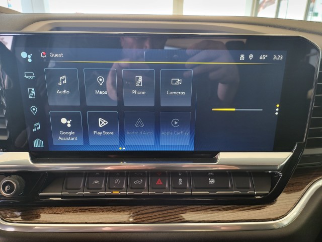 2026 Chevrolet Silverado 1500 RST photo 3