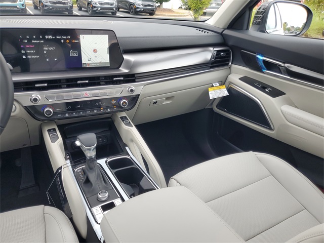 2025 Kia Telluride S photo 12