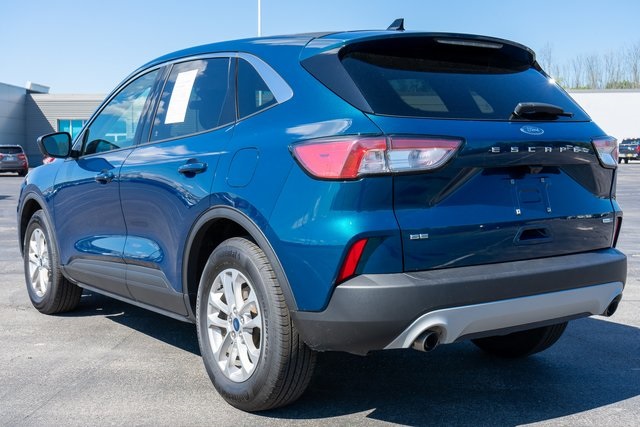 2020 Ford Escape SE photo 3