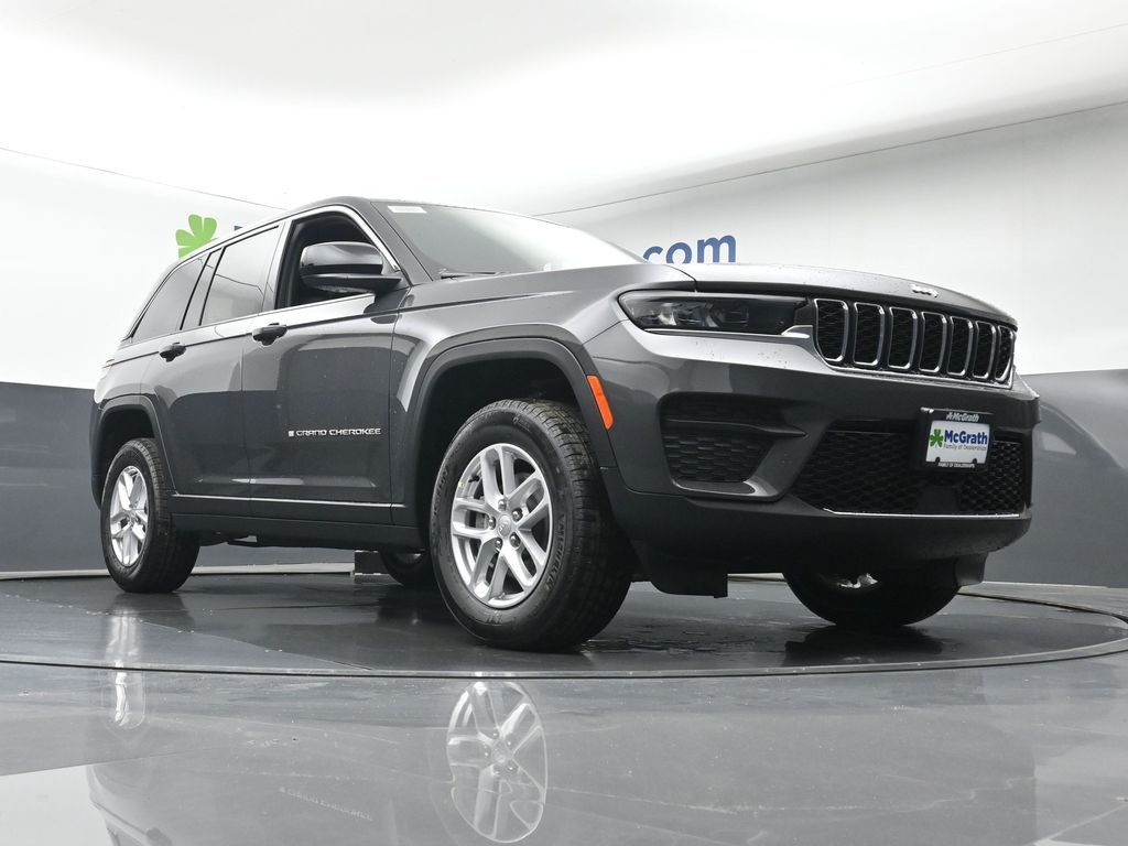2025 Jeep Grand Cherokee Laredo X photo 21