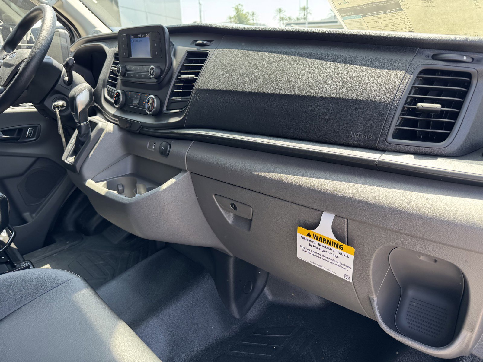 2025 Ford Transit photo 5