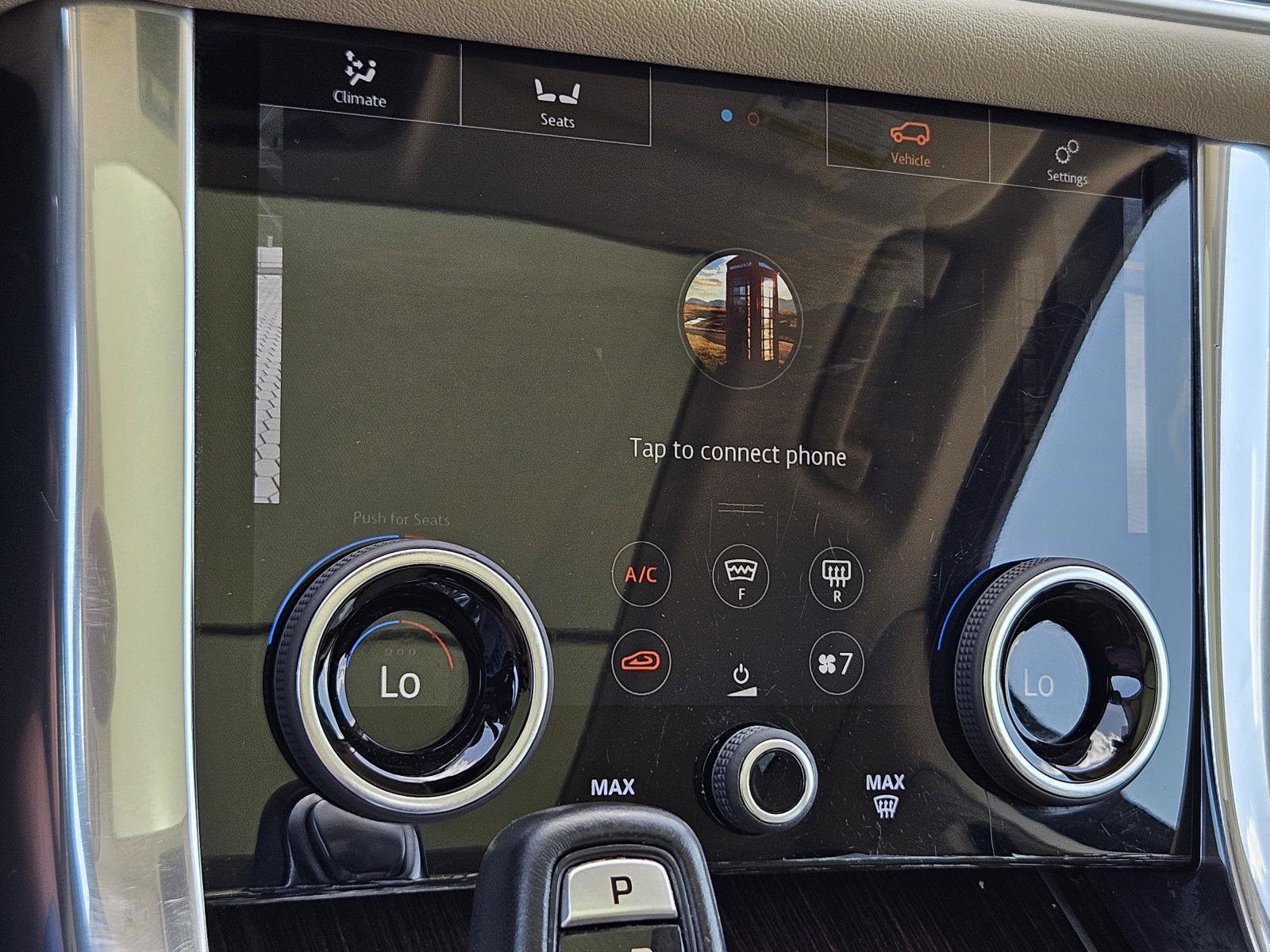 2018 Land Rover Range Rover Sport HSE photo 18