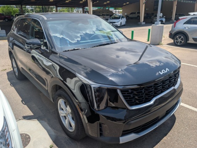 2025 Kia Sorento LX