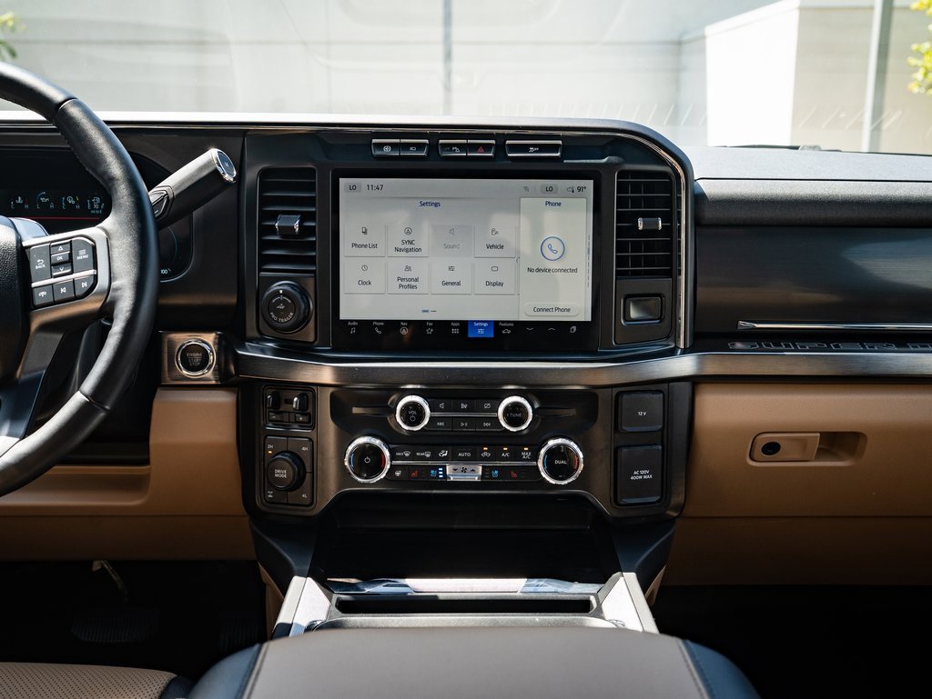2024 Ford F-350 photo 30