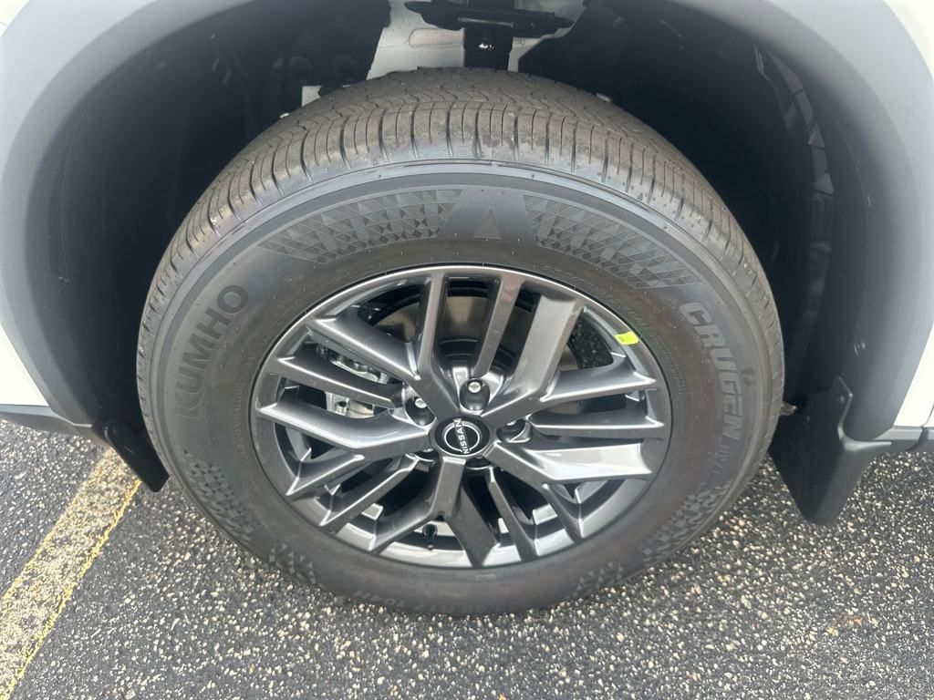 2026 Nissan Rogue S photo 32