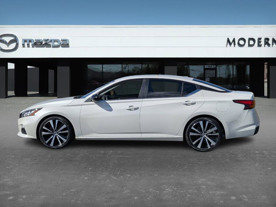 Used 2019 Nissan Altima SR with VIN 1N4BL4CVXKC184837 for sale in Burlington, NC