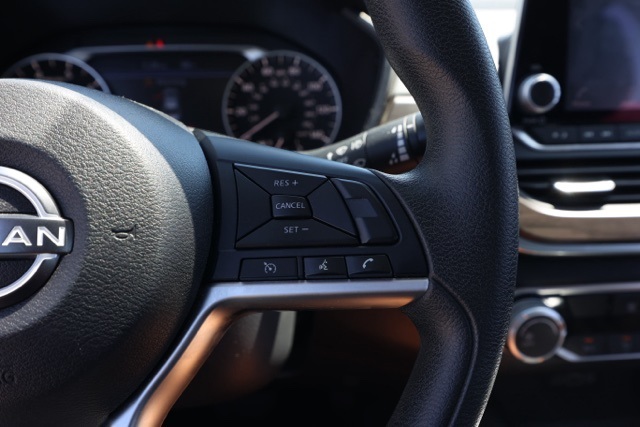 2023 Nissan Altima 2.5 SV photo 24