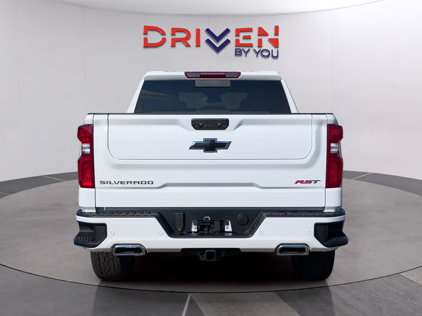 2026 Chevrolet Silverado 1500 RST photo 4