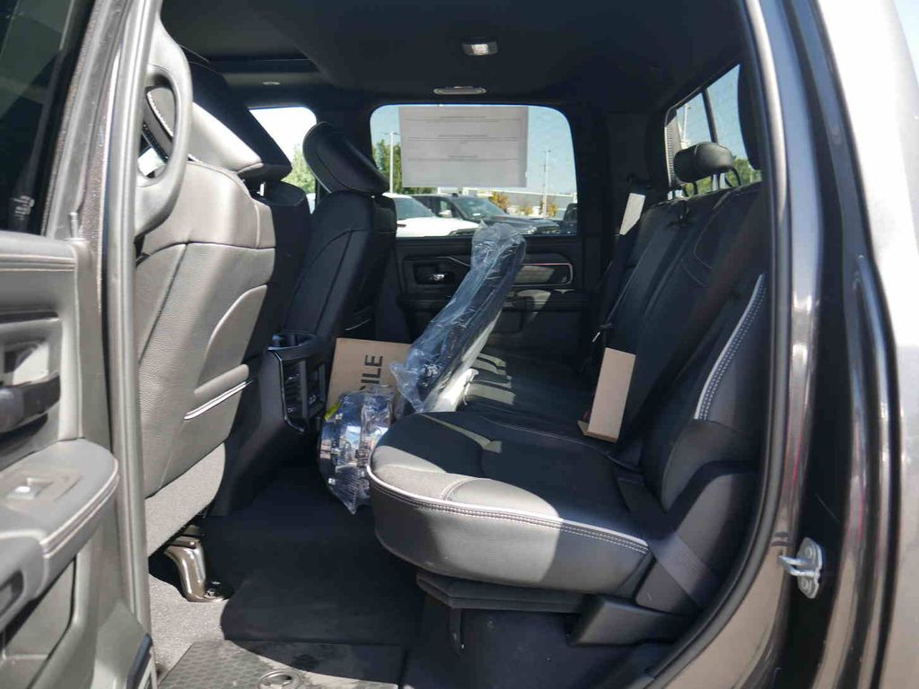 2026 Ram 3500 Limited photo 16